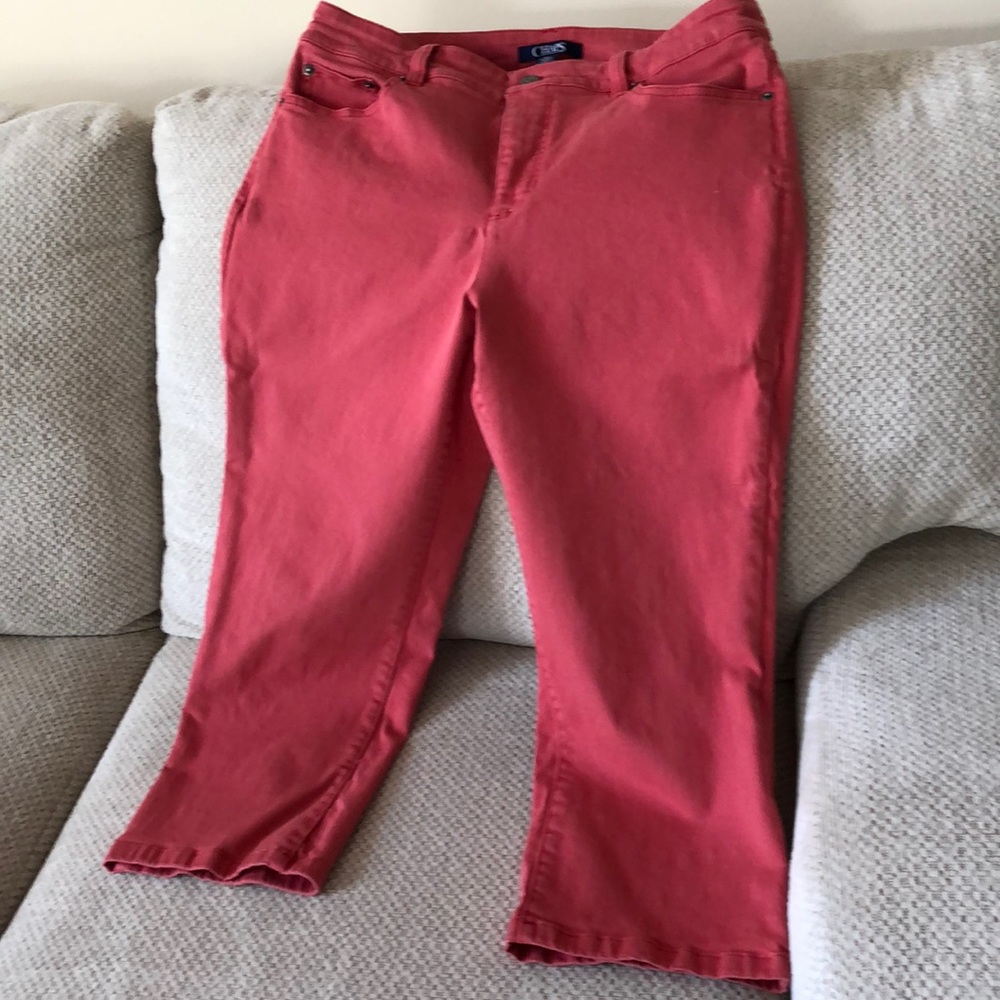 Chaps salmon colored jean capris size 12
